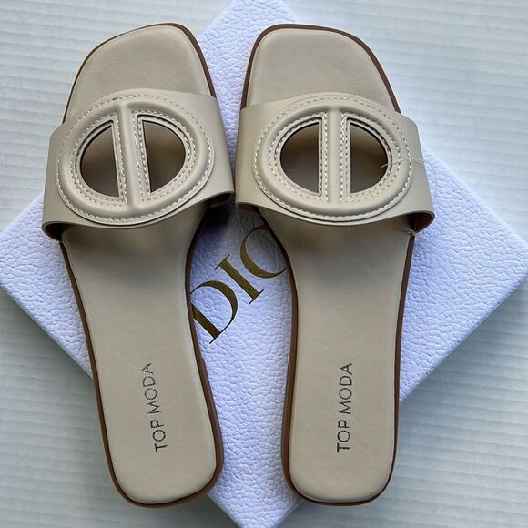 Top Moda Cut Out Design Slides size 7 - Picture 6 of 12